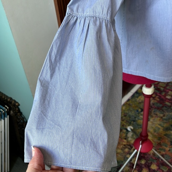A New Day Bell Sleeve Blouse NWOT pinstripe blue/ white Size S - Picture 4 of 10
